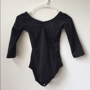 Pinch Front 3/4 Sleeve Ballet Leotard